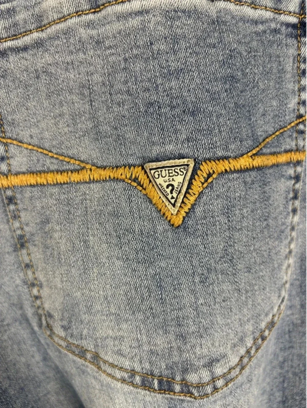 GUESS Los Angeles Distressed Acid Wash Blue Denim Jeans Size 38x30